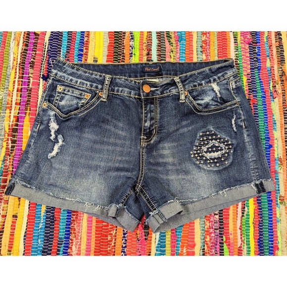 Red Camel Women's Jr 15 Distressed Shorts Denim Jean Cuffed Embroidered Blue EUC - Picture 1 of 10
